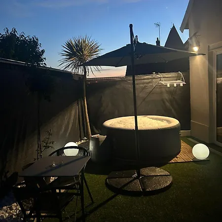 Holiday home La Parenthese Normande *